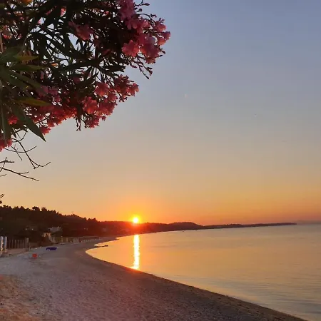 Sun Exclusive Seaside بوليخرونو