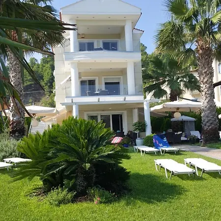 Sun Exclusive Seaside Aparthotel Polychrono